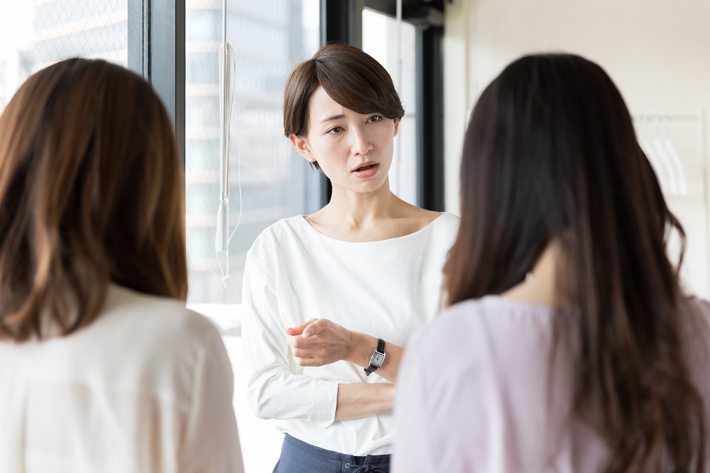 厳しい上司